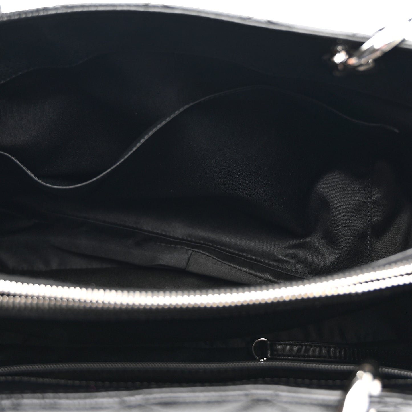 Caviar Quilted Grand Shopping Tote GST Black
