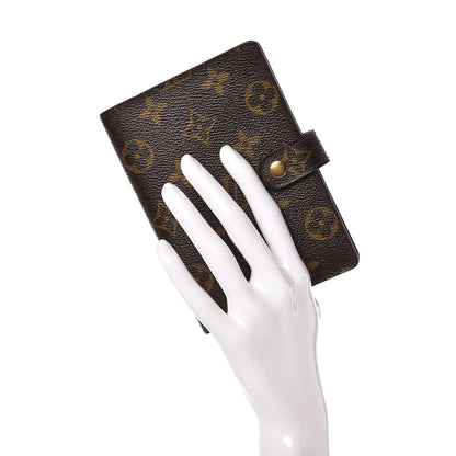 Louis Vuitton Monogram Small Ring Agenda 2 of 8