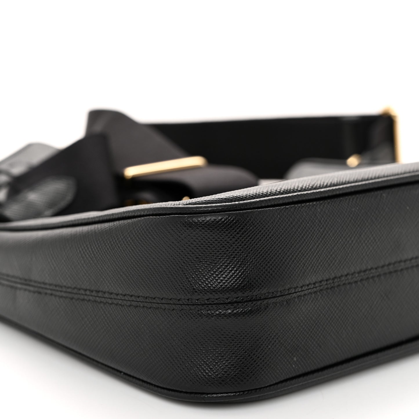 Saffiano Lux Re-Edition 2005 Shoulder Bag Black