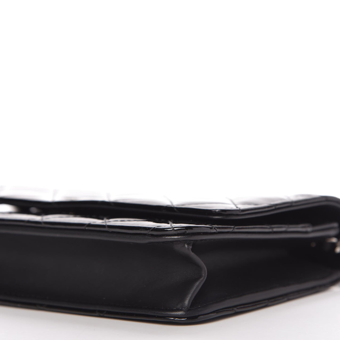 Patent Quilted Wallet On Chain WOC Black