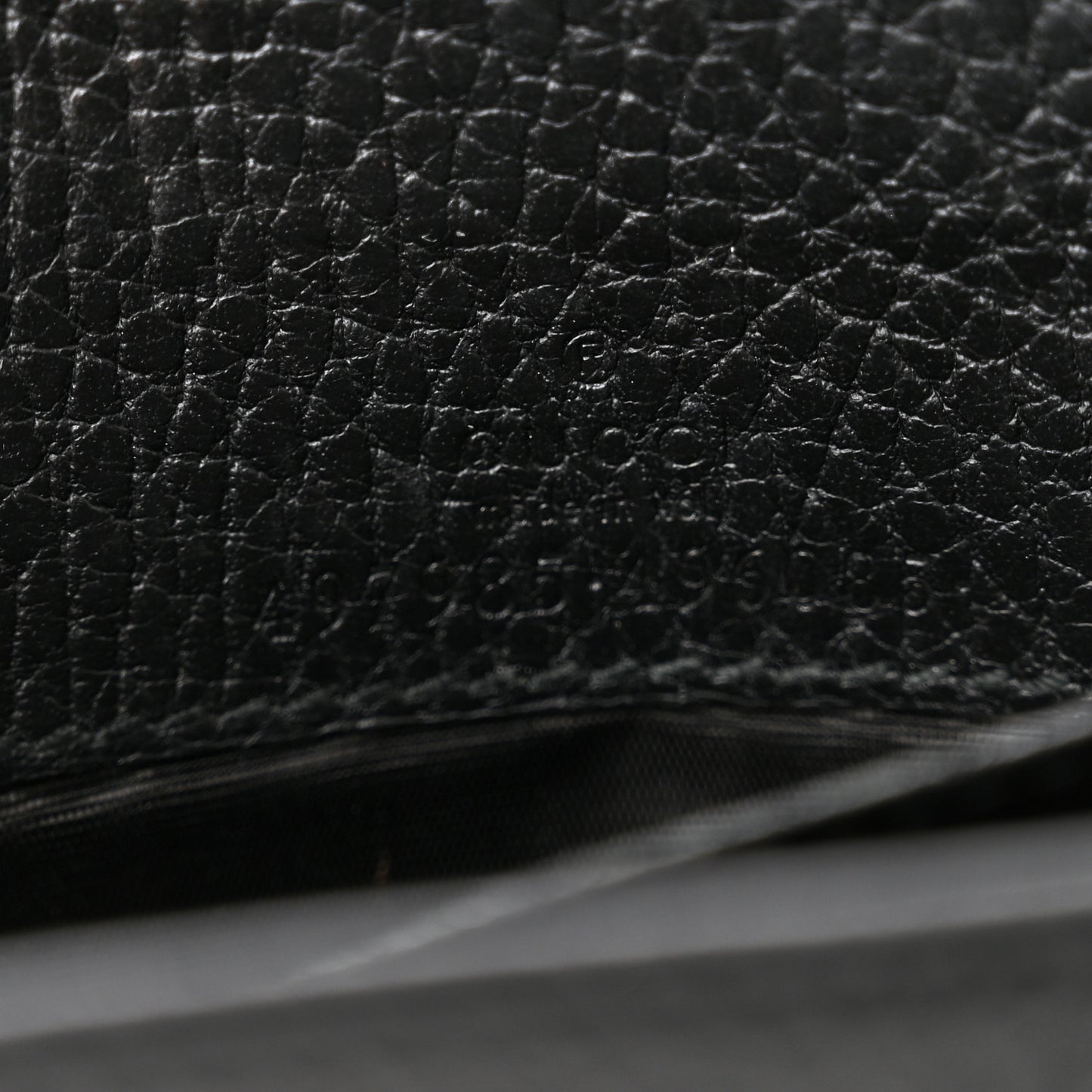 Calfskin Mini GG Marmont Chain Wallet Black