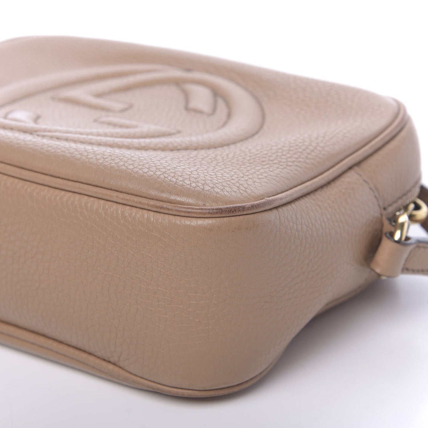 Pebbled Calfskin Small Soho Disco Bag Camelia