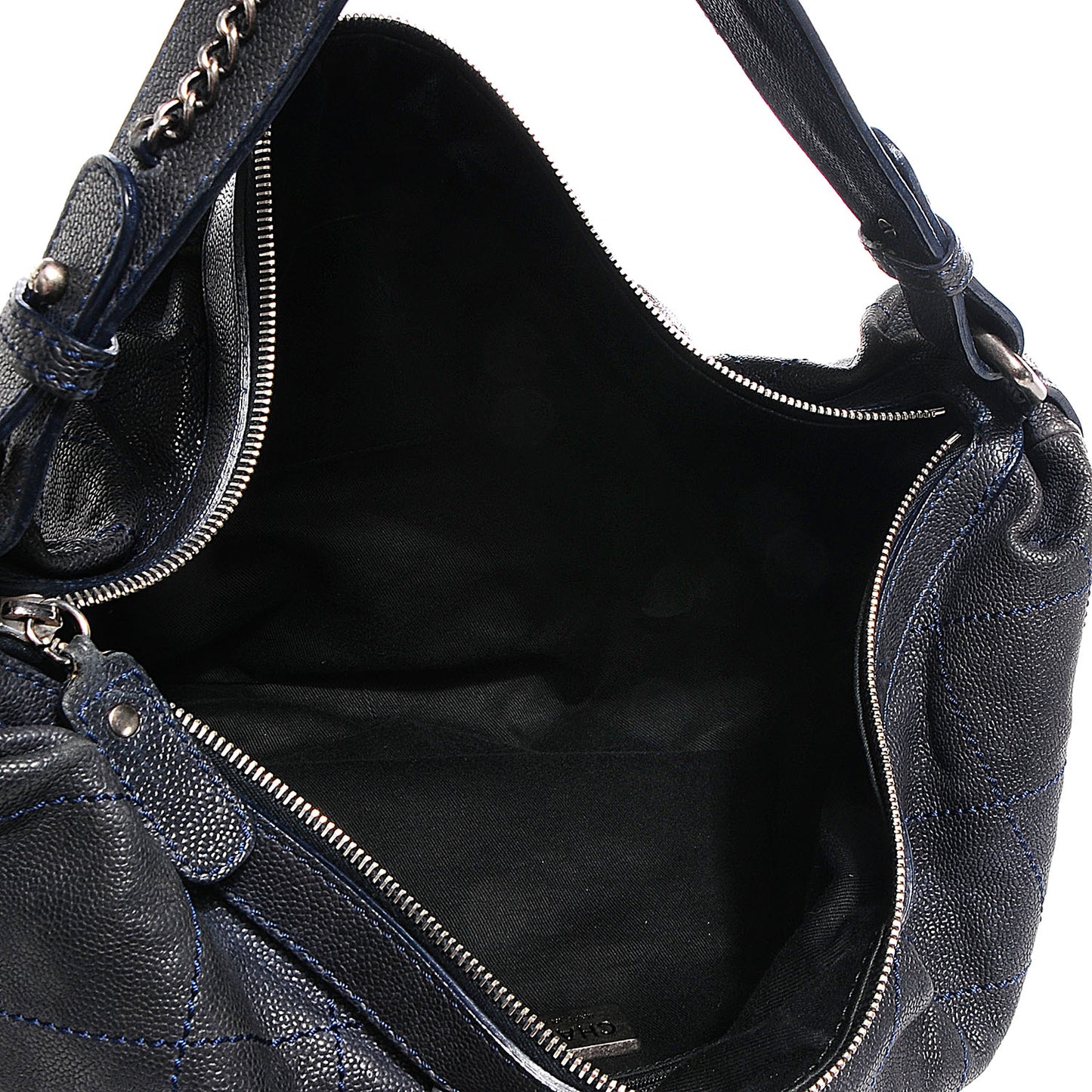 Caviar Outdoor Ligne Hobo Black