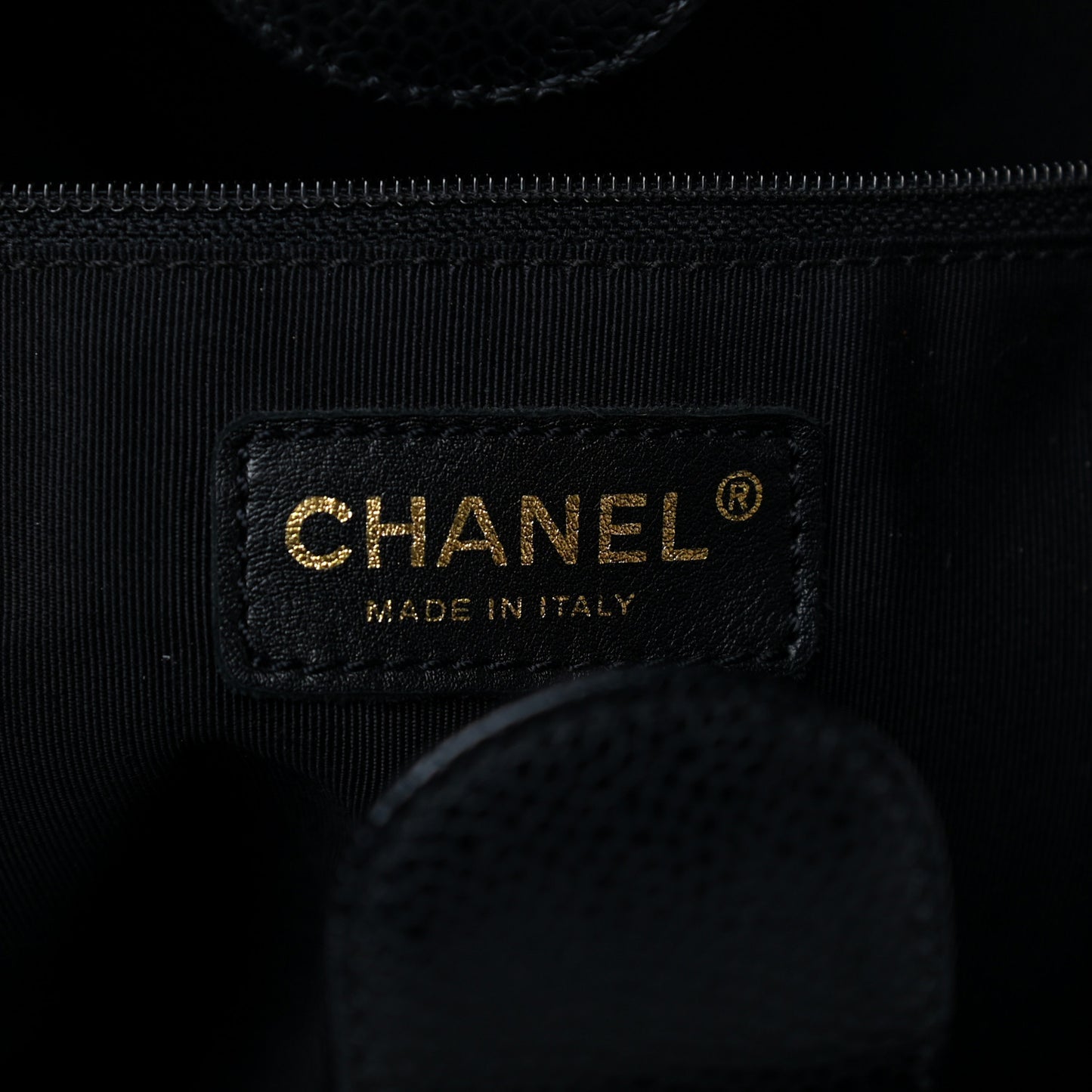 Caviar Quilted Petit Shopping Tote PST Black
