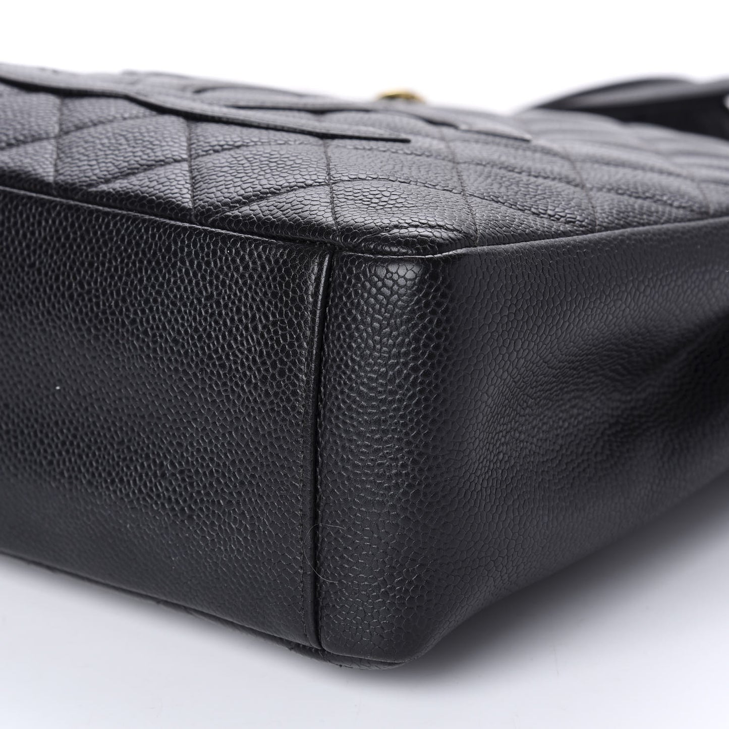 Caviar Quilted Petit Shopping Tote PST Black