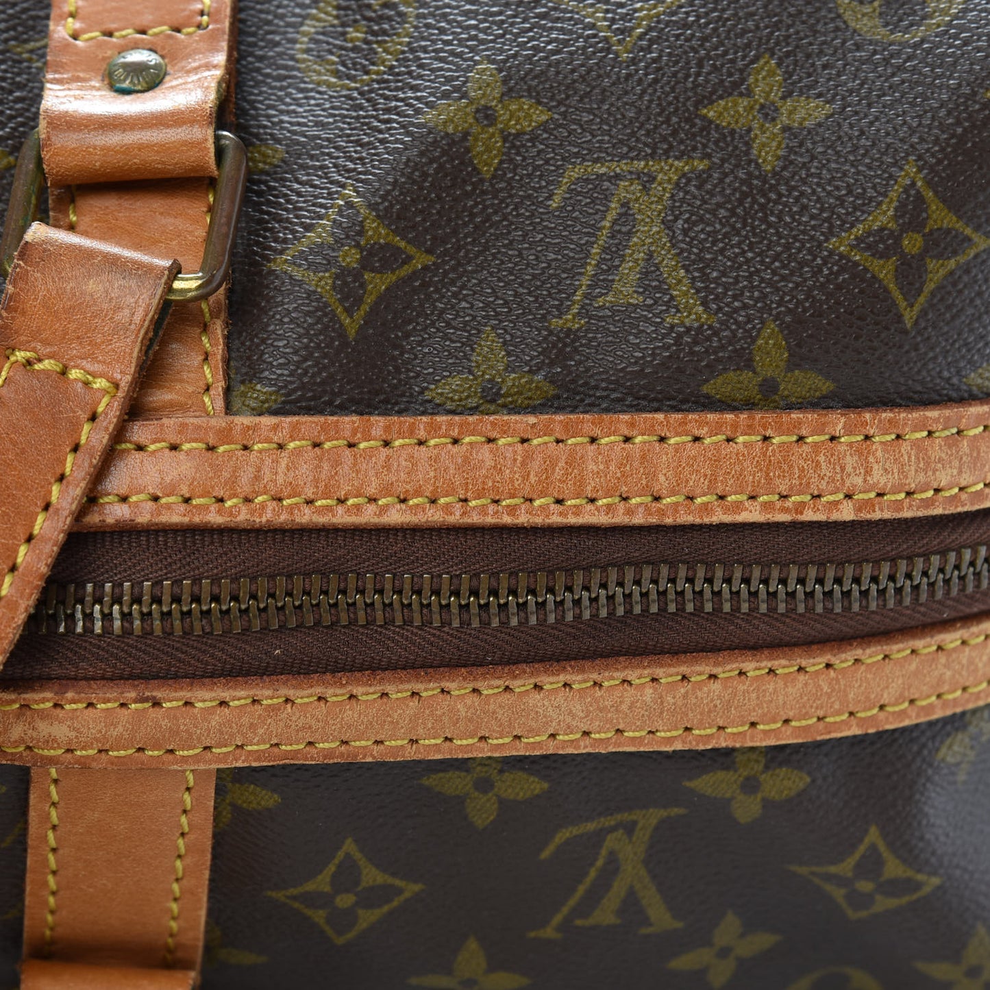 Monogram Sac Souple 55