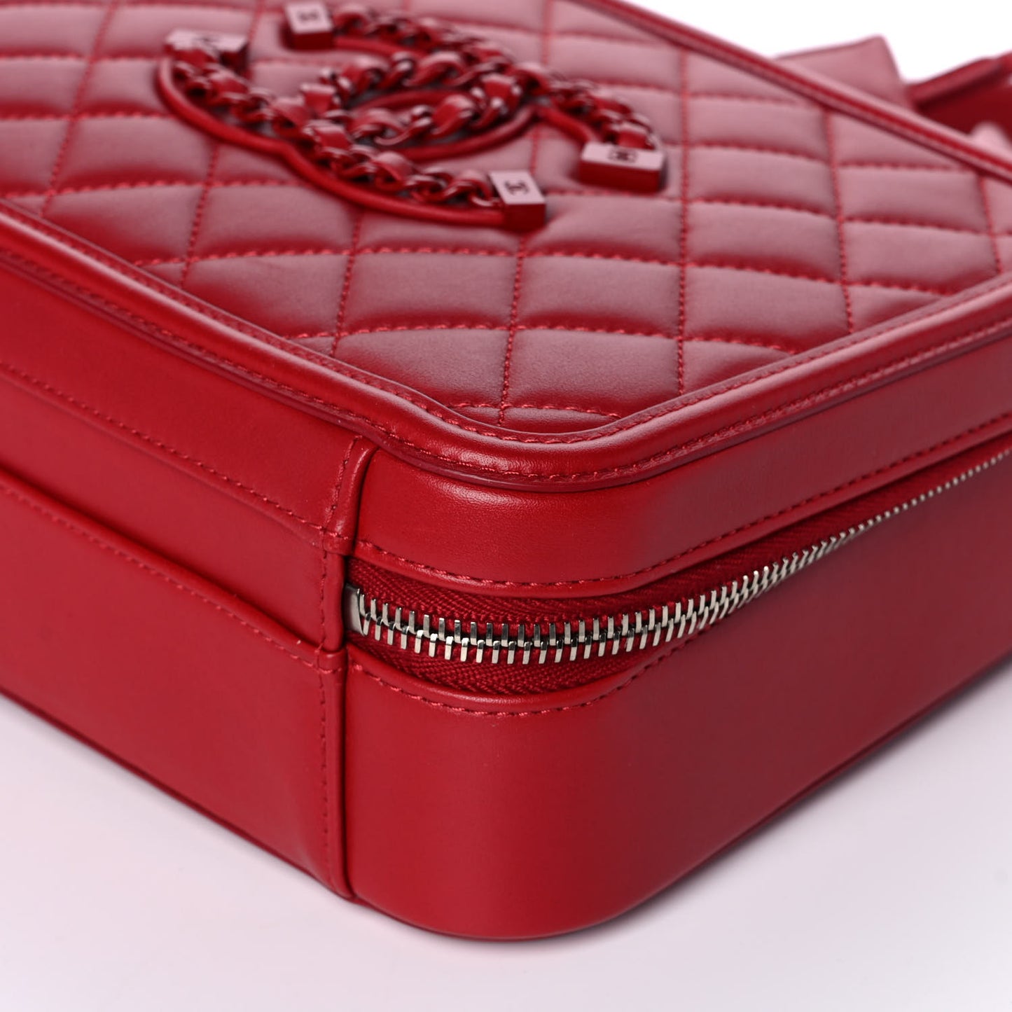 Lambskin Quilted Medium CC Filigree Vanity Case Dark Red