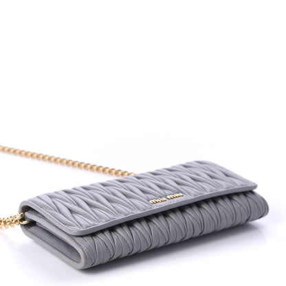 Miu Miu Nappa Matelasse Wallet On Chain Marmo 4 of 11