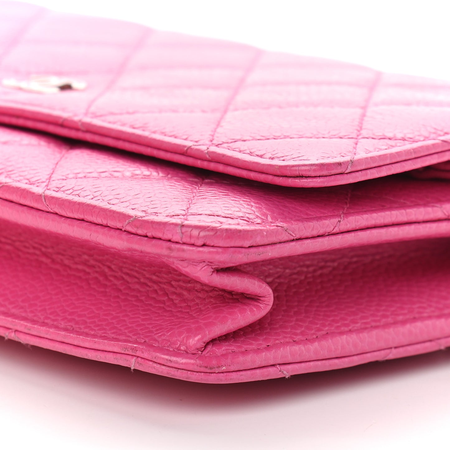 Caviar Quilted Wallet on Chain WOC Pink