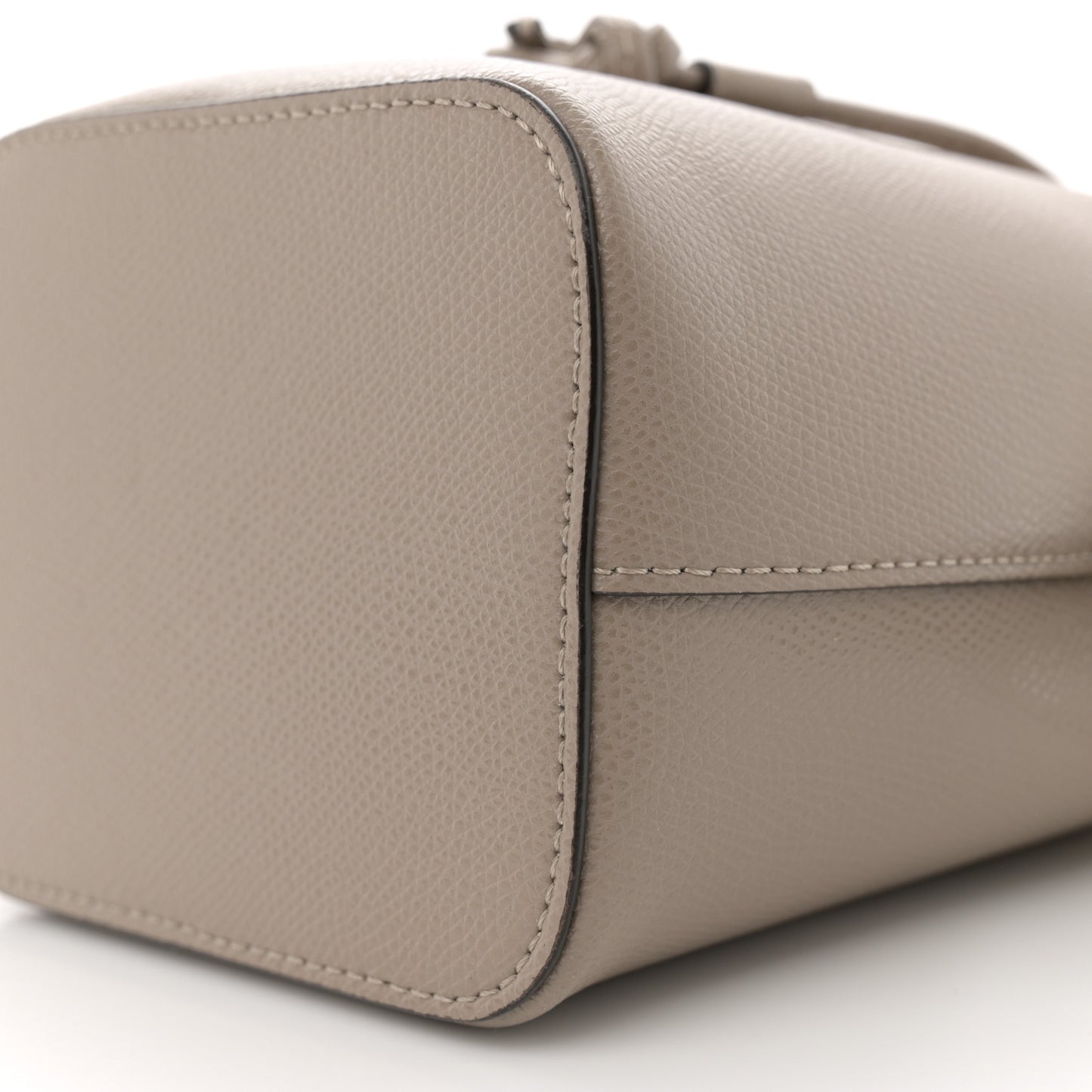 Vitello Cruise F is Fendi Mini Mon Tresor Bucket Bag Tortora