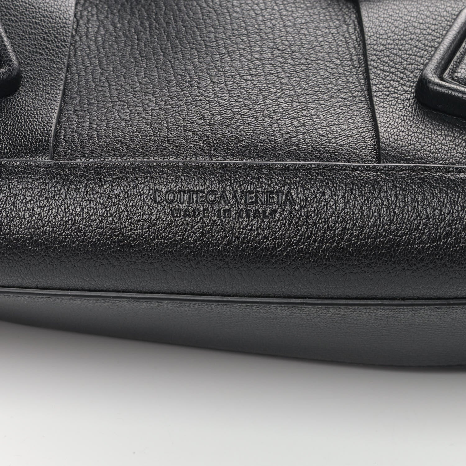 Bottega Veneta Grained Calfskin Maxi Intrecciato Medium Arco Black 6 of 11