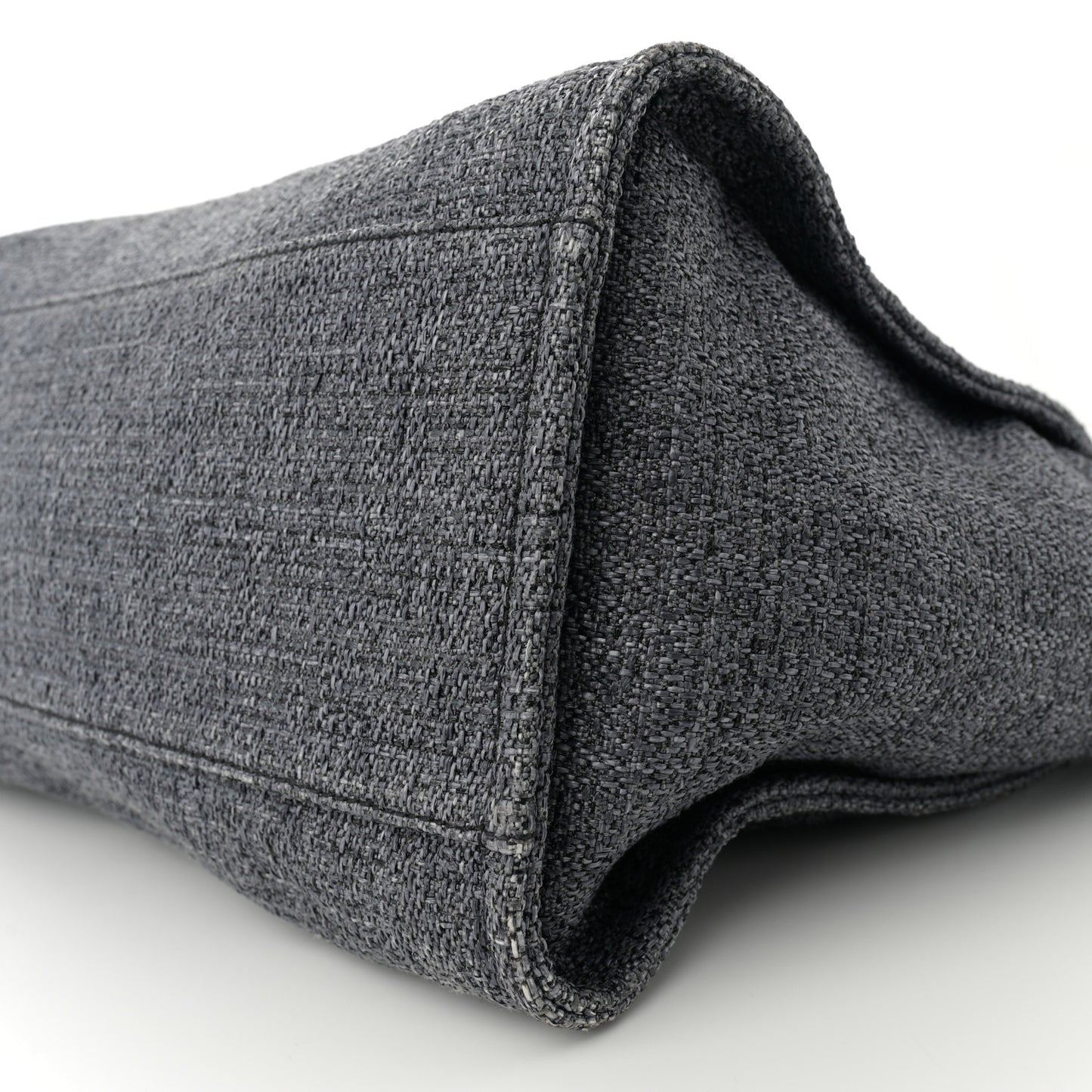 Lurex Boucle Medium Deauville Tote Black