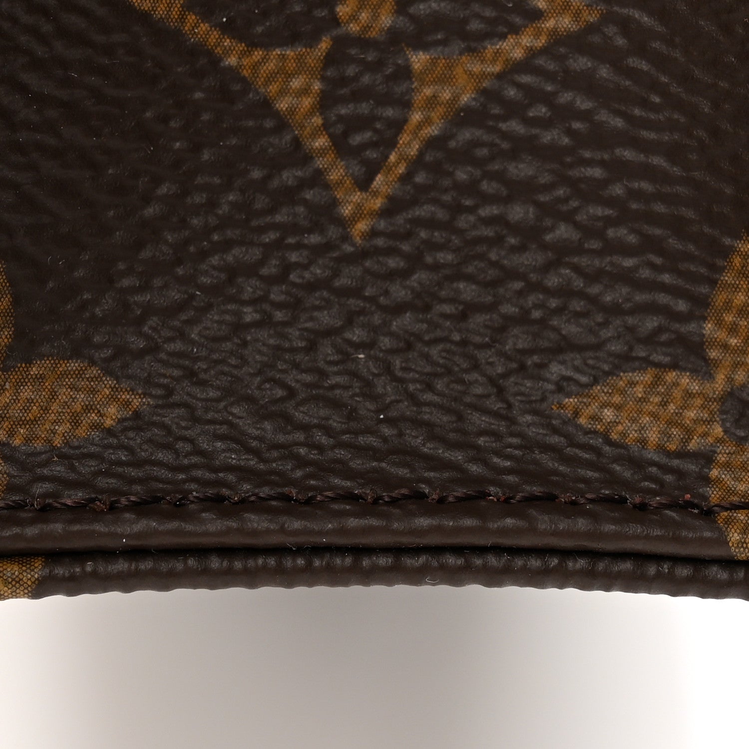 Louis Vuitton Monogram Toiletry Pouch 19 Red 9 of 10