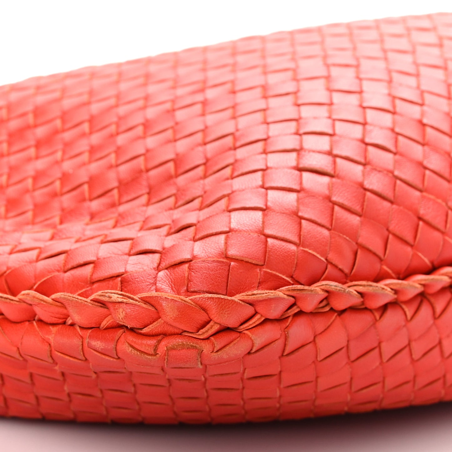 Nappa Intrecciato Large Veneta Hobo Corniola
