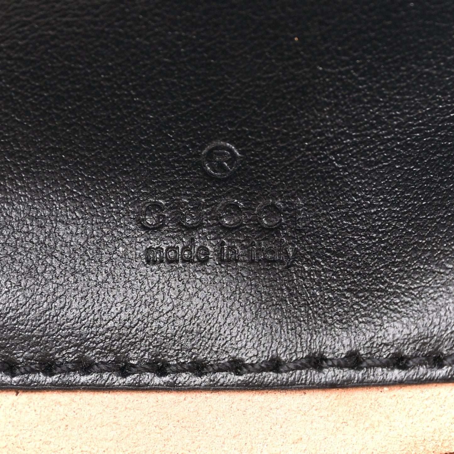 Calfskin Matelasse Mini GG Marmont Crossbody Bag Black