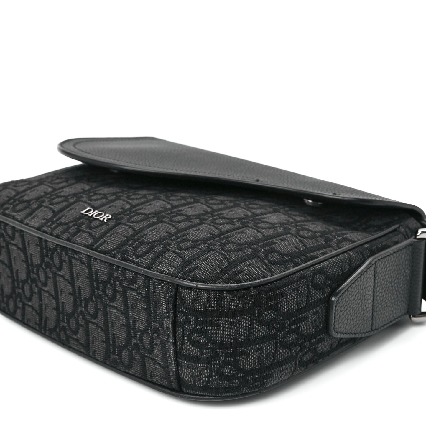 Grained Calfskin Oblique Mini Saddle Messenger Black