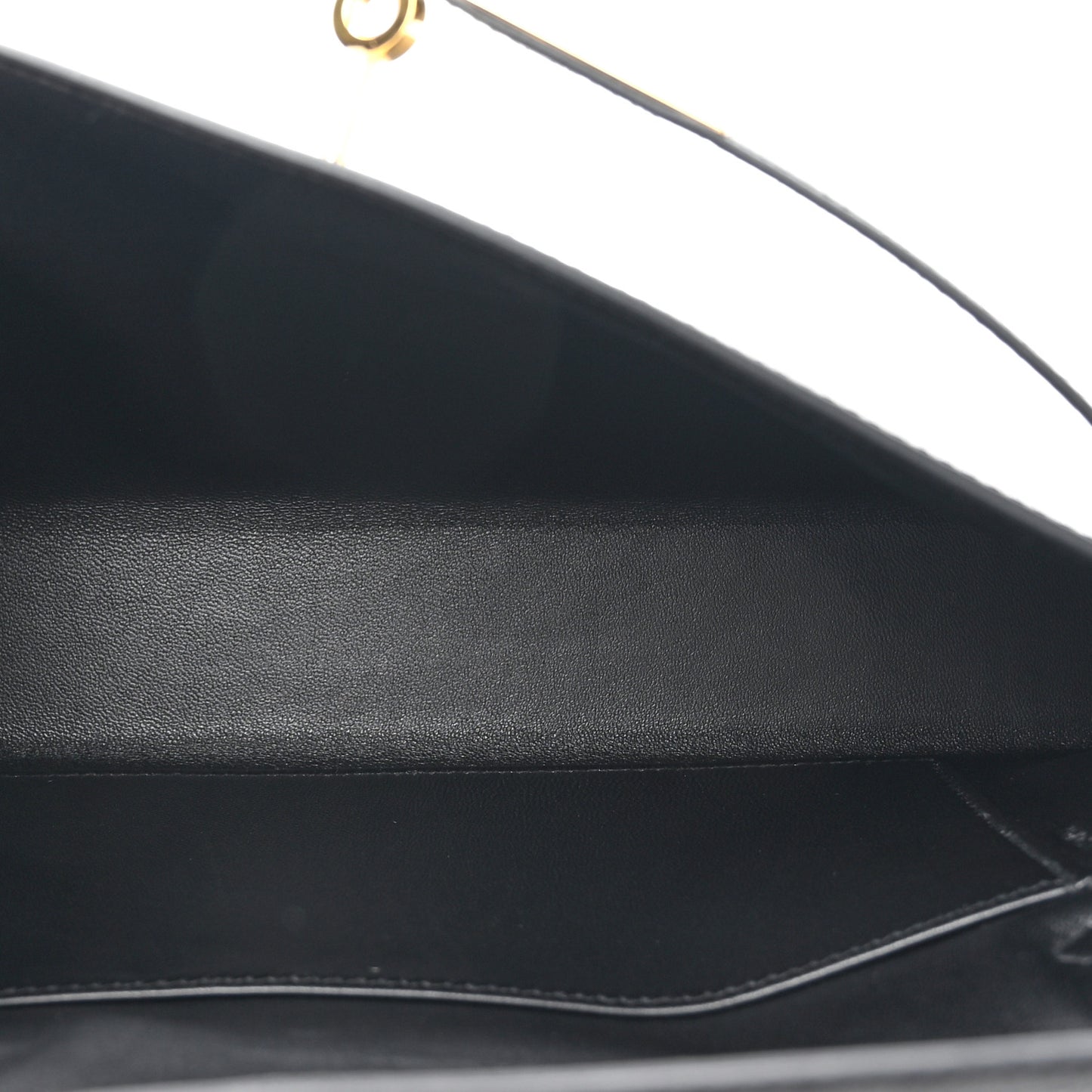 Chevre Chamkila Kelly Elan Black