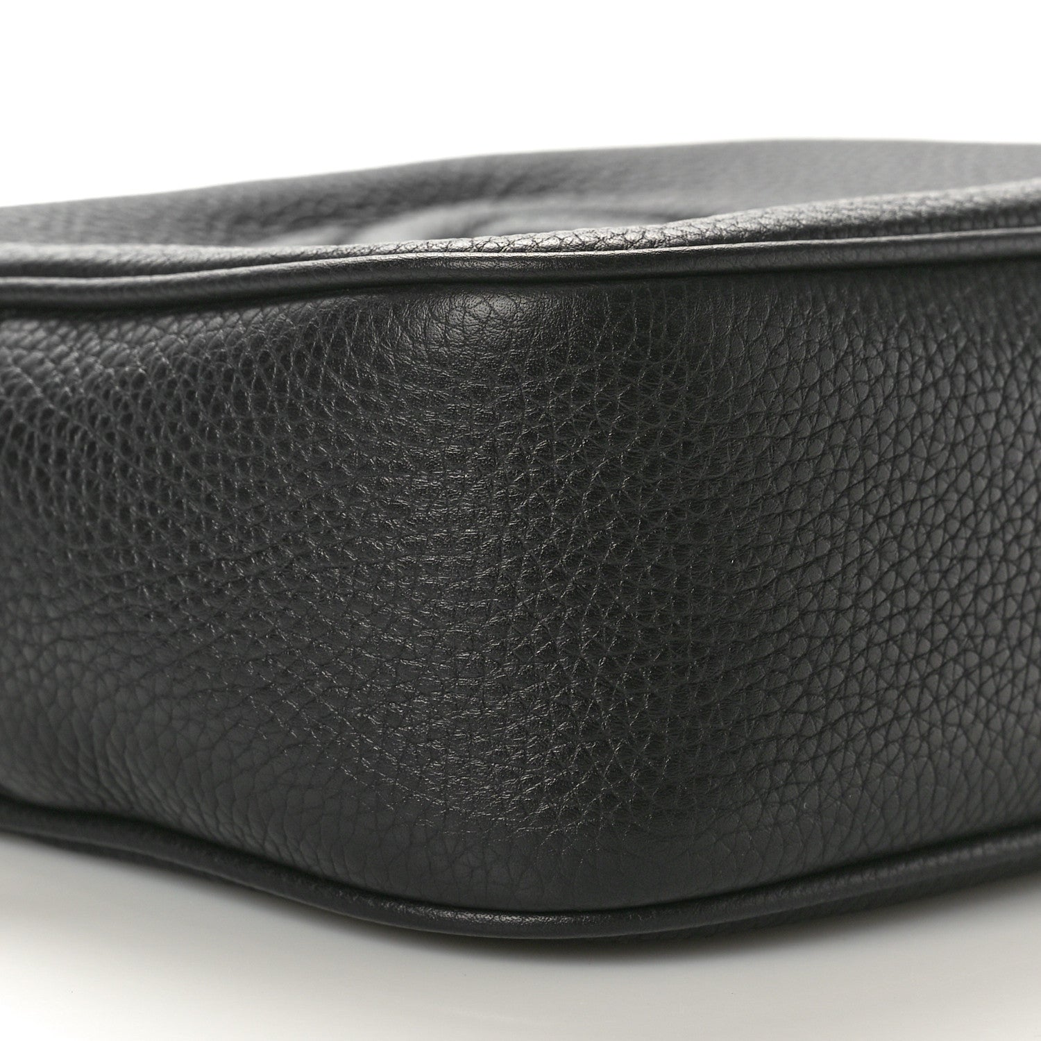 Gucci Pebbled Calfskin Small Soho Disco Bag Black 8 of 9