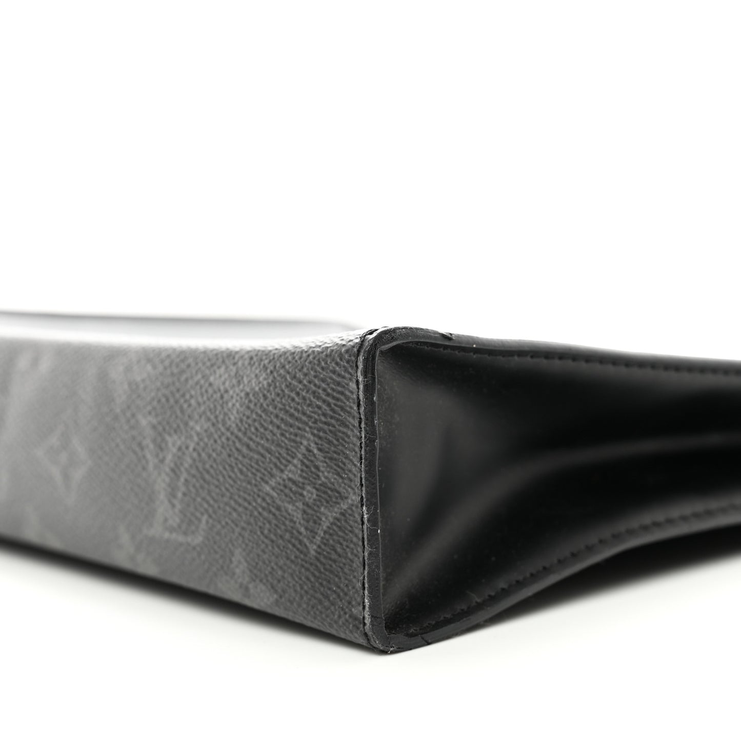 Monogram Eclipse Pochette Voyage MM