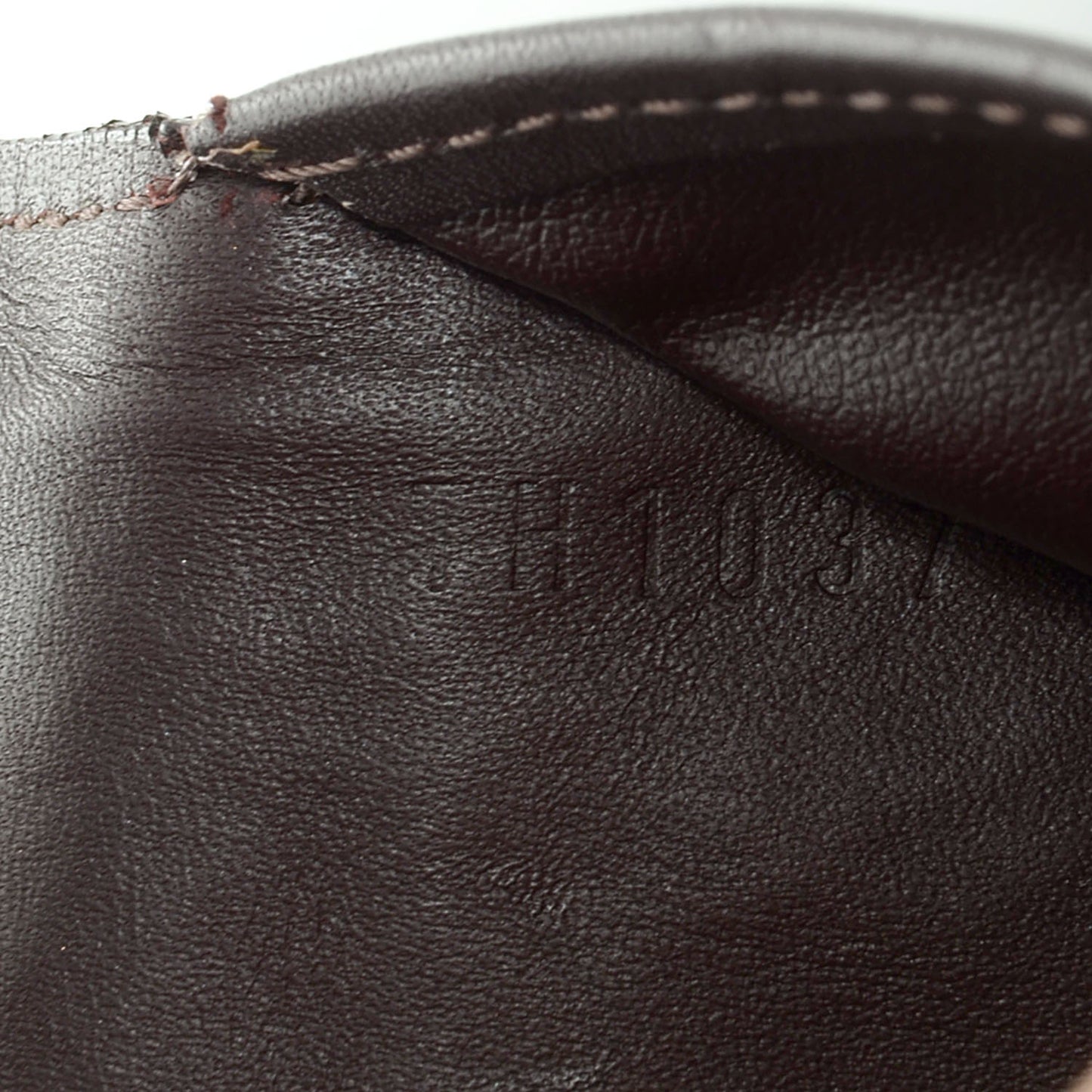 Vernis Porte Tresor International Wallet Amarante
