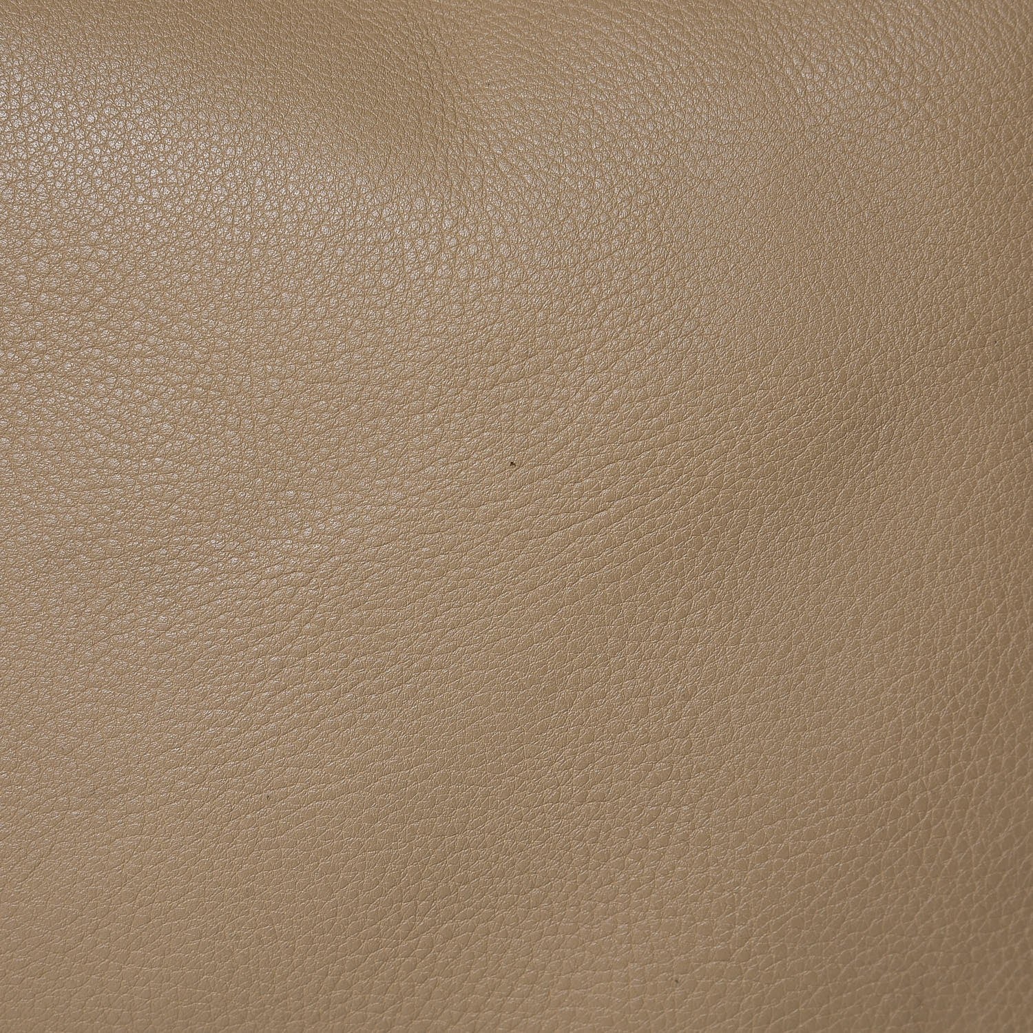 Louis Vuitton Mahina XL Biscuit 9 of 14