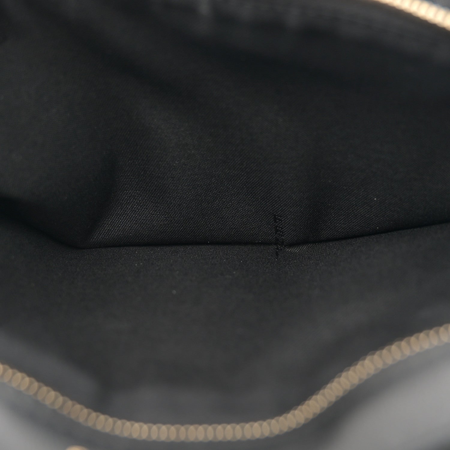 Fendi Vitello Grace Matte 3 Pocket Belt Pouch Black 5 of 10