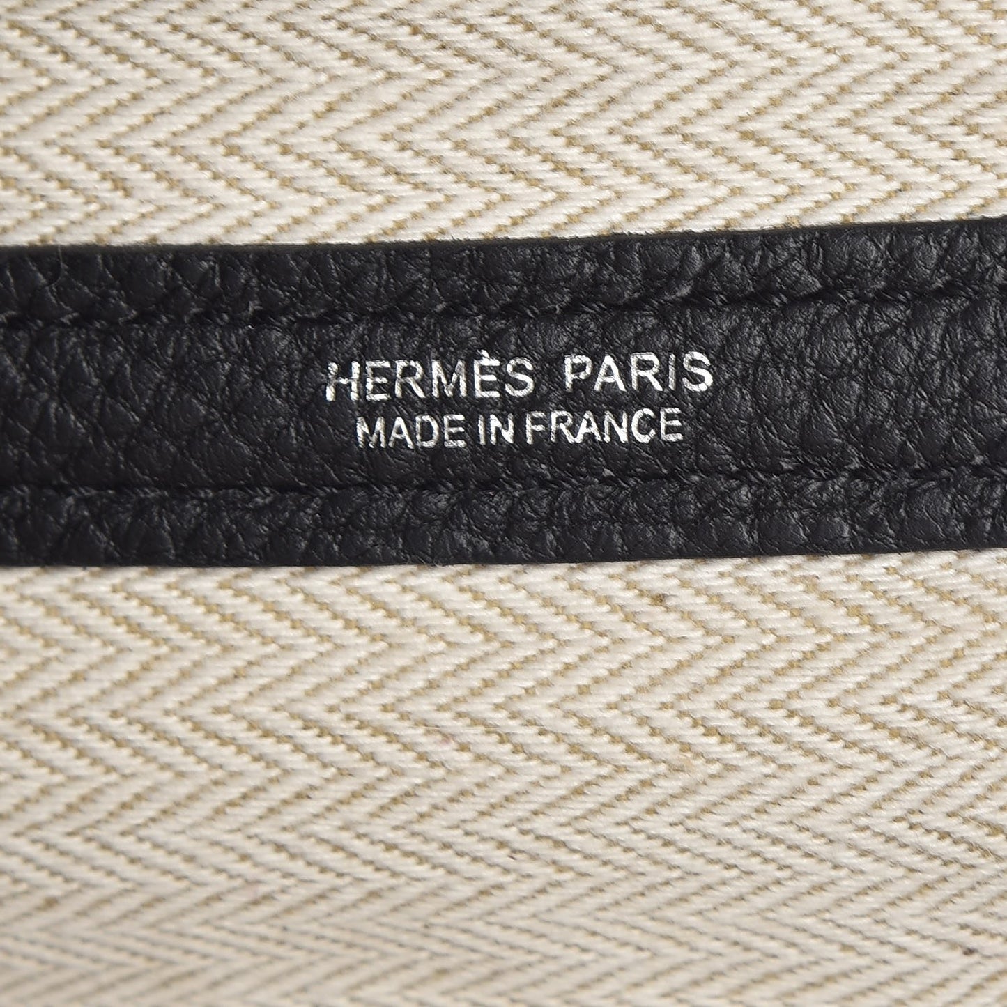 Negonda Garden Party Tote 36 MM Black