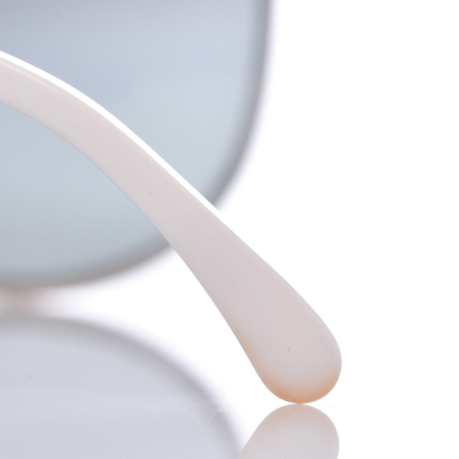 Chanel Lambskin Aviator Chain Sunglasses 4194-Q White 7 of 8