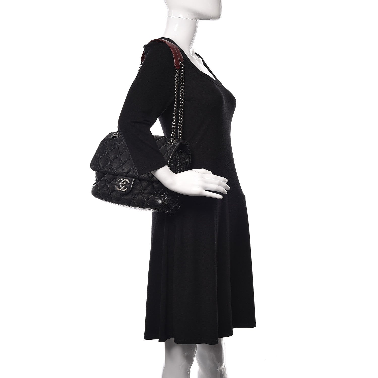 Chanel Aged Calfskin Tweed Jumbo New Portobello Flap Black 2 of 10