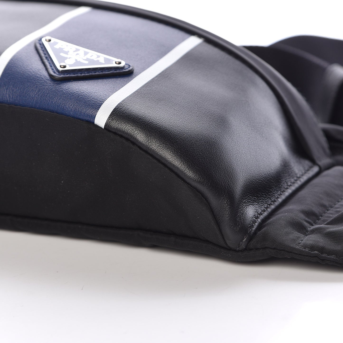 Tessuto Nylon Vitello Belt Bag Black Bleuette