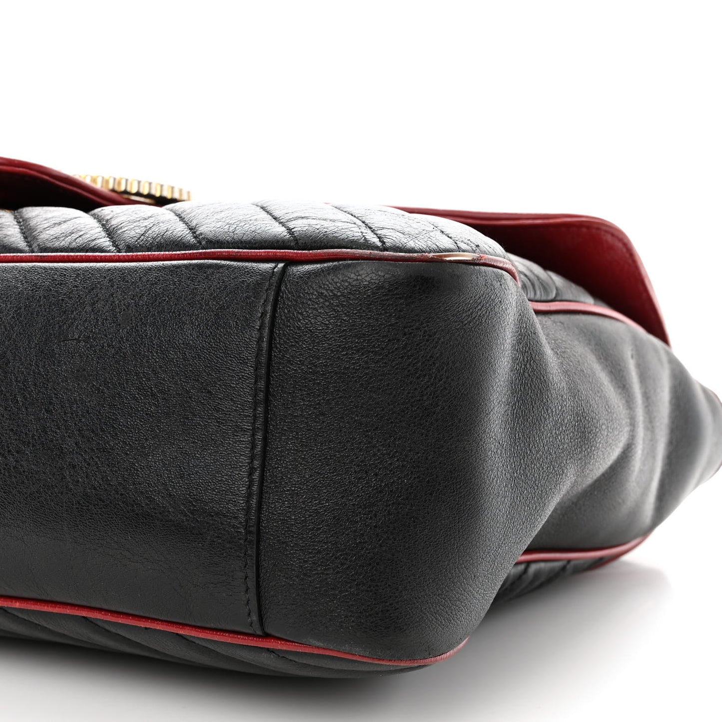 Vintage Effect Calfskin Matelasse Diagonal Large Torchon GG Marmont Shoulder Bag Black Romantic Cherry