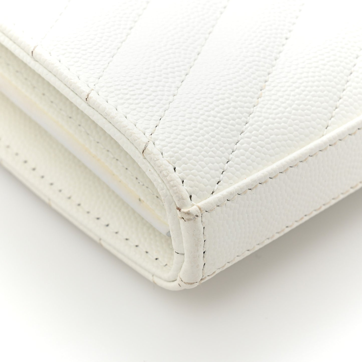 Grain De Poudre Matelasse Chevron Monogram Chain Wallet White