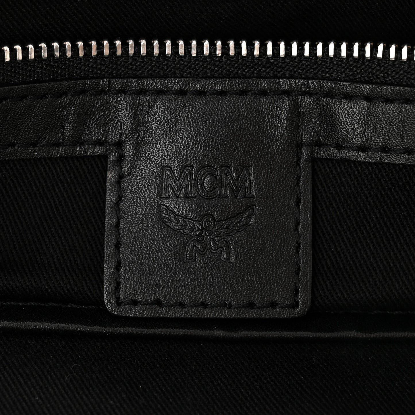 Visetos Crossbody Pouch Black