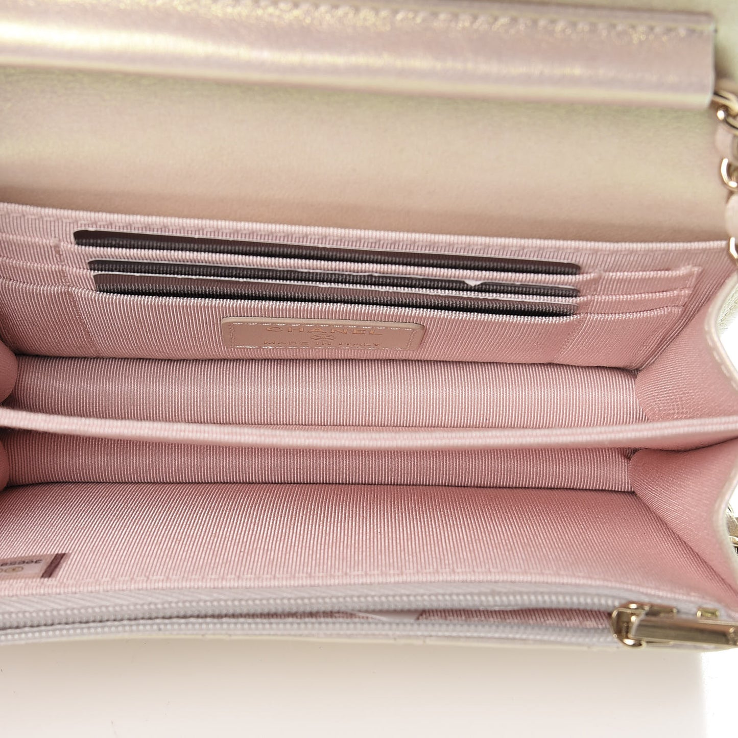 Iridescent Lambskin Quilted Mini Wallet On Chain WOC Ivory