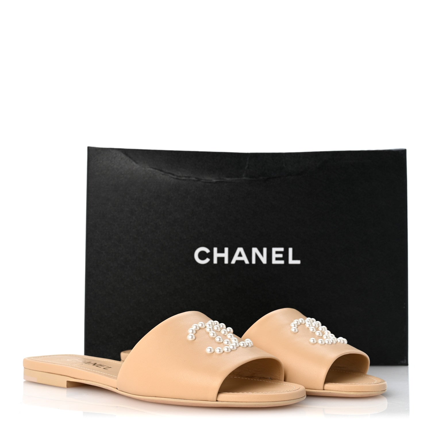 Chanel Lambskin Pearl CC Sandals 39 Black 10 of 10