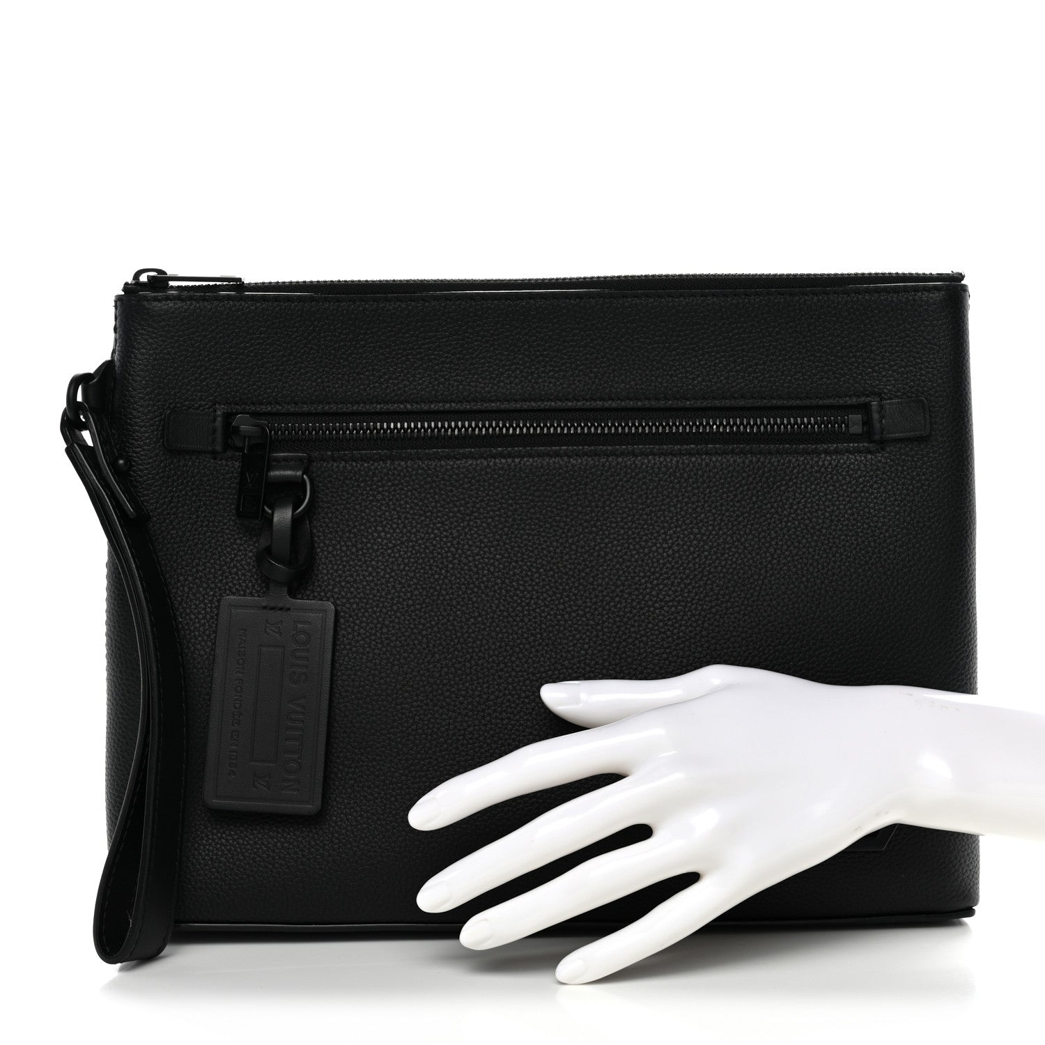 Louis Vuitton Grained Calfskin Aerogram Takeoff Pouch Black 2 of 8