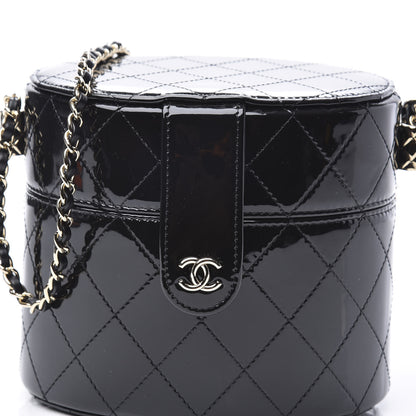 Chanel Patent Quilted Round Clutch With Chain Black 11 of 12