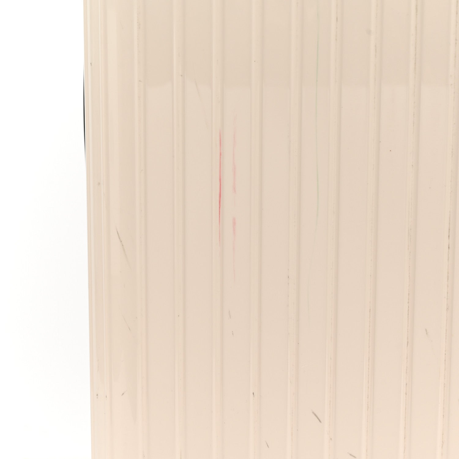 Rimowa Gloss Polycarbonate Essential Lite Check-In L Ivory Beige 13 of 15