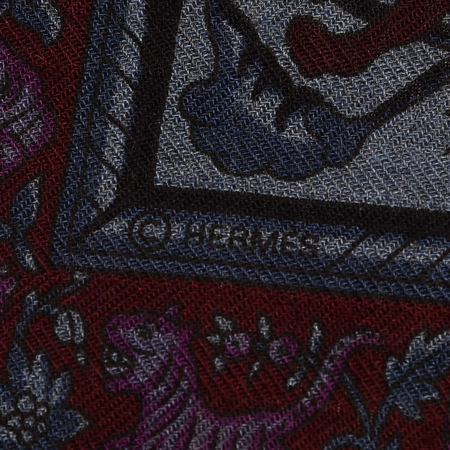 Hermes Cashmere Silk Chasse En Inde Shawl 140 Bleu Chine Violet Blue Jean 5 of 6