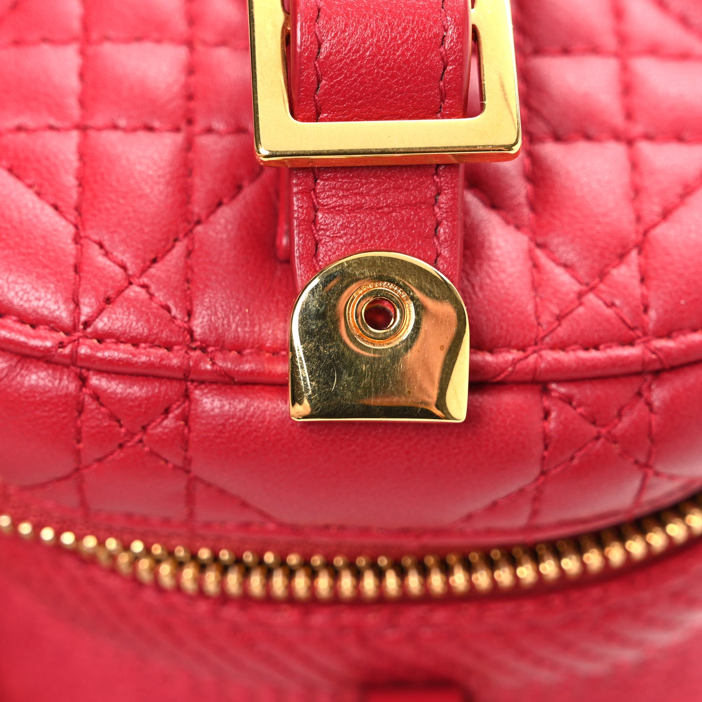 Lambskin Cannage Small Diortravel Vanity Case Red