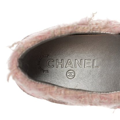Chanel Tweed Suede Calfskin Sneakers 39 Silver Pink 6 of 11