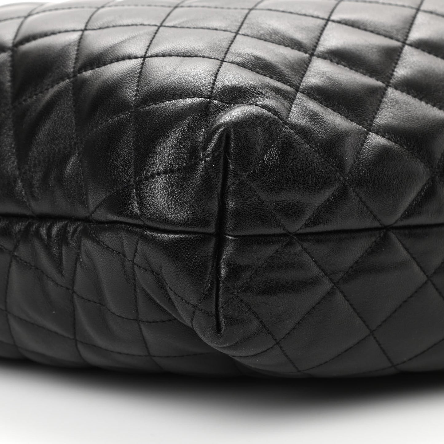 Lambskin Quilted Maxi Icare Shopping Tote Black