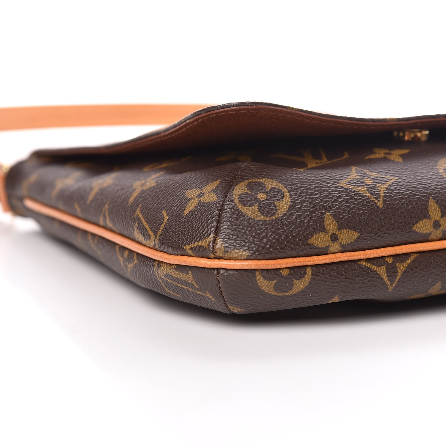 Louis Vuitton Monogram Musette Salsa 9 of 10