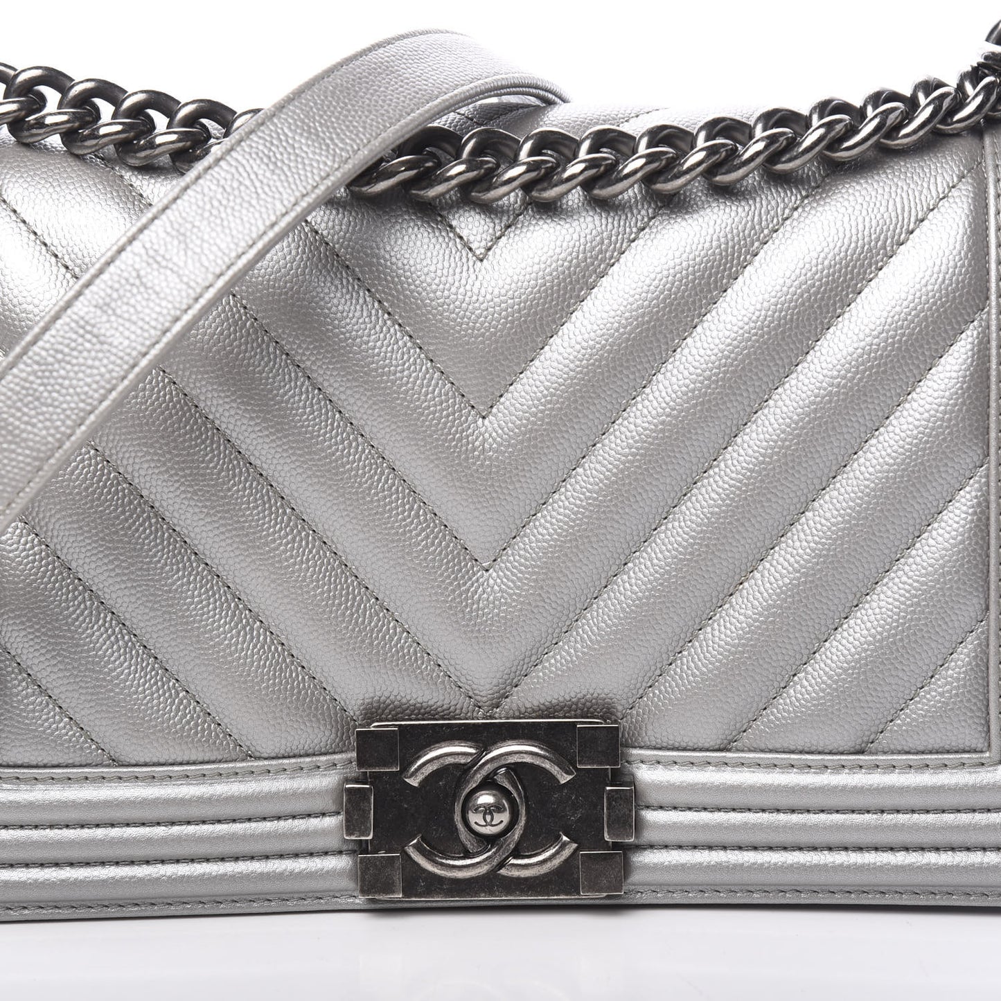 Metallic Caviar Chevron Quilted Medium Boy Flap Silver