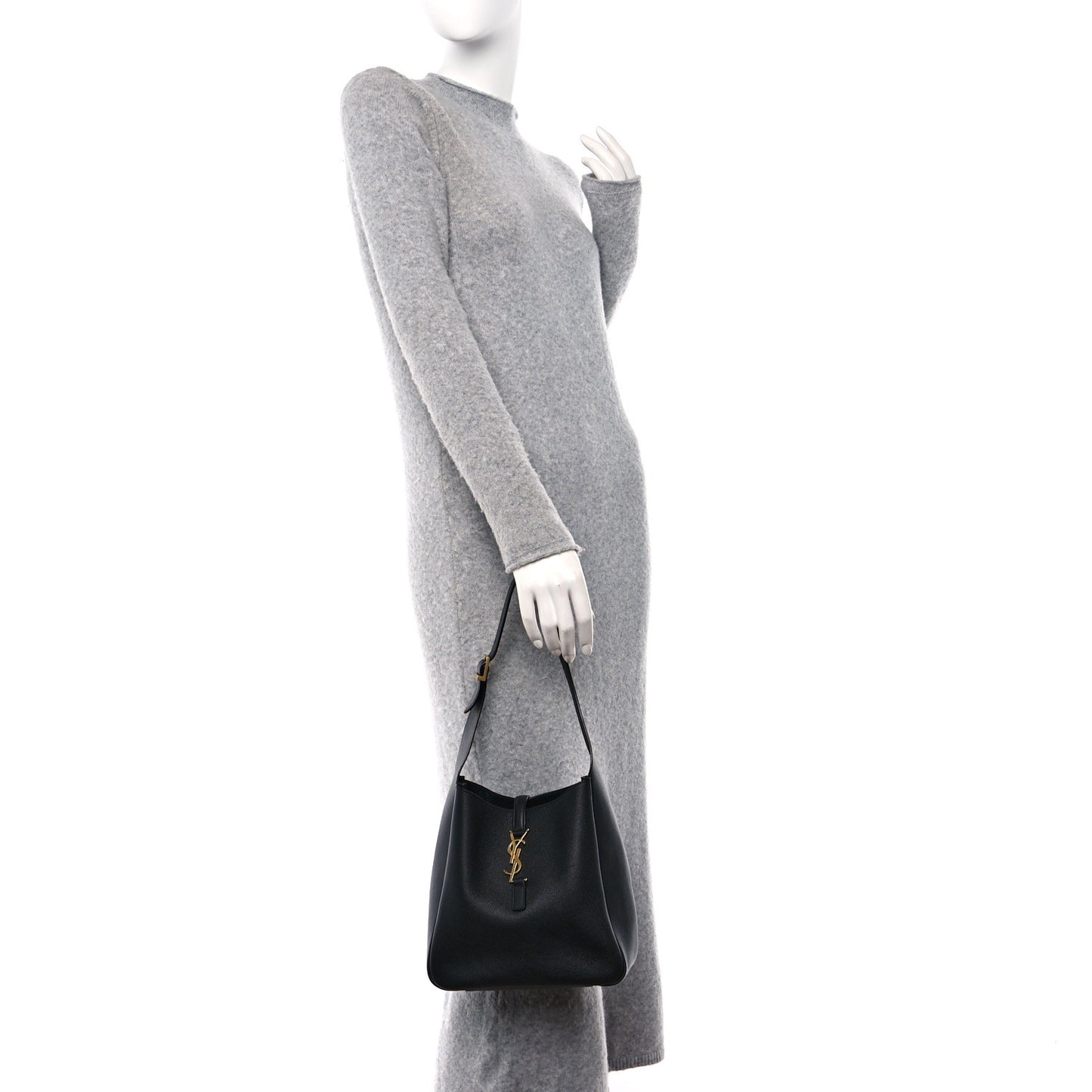 Smooth Calfskin Small Le 5 A 7 Soft Hobo Black
