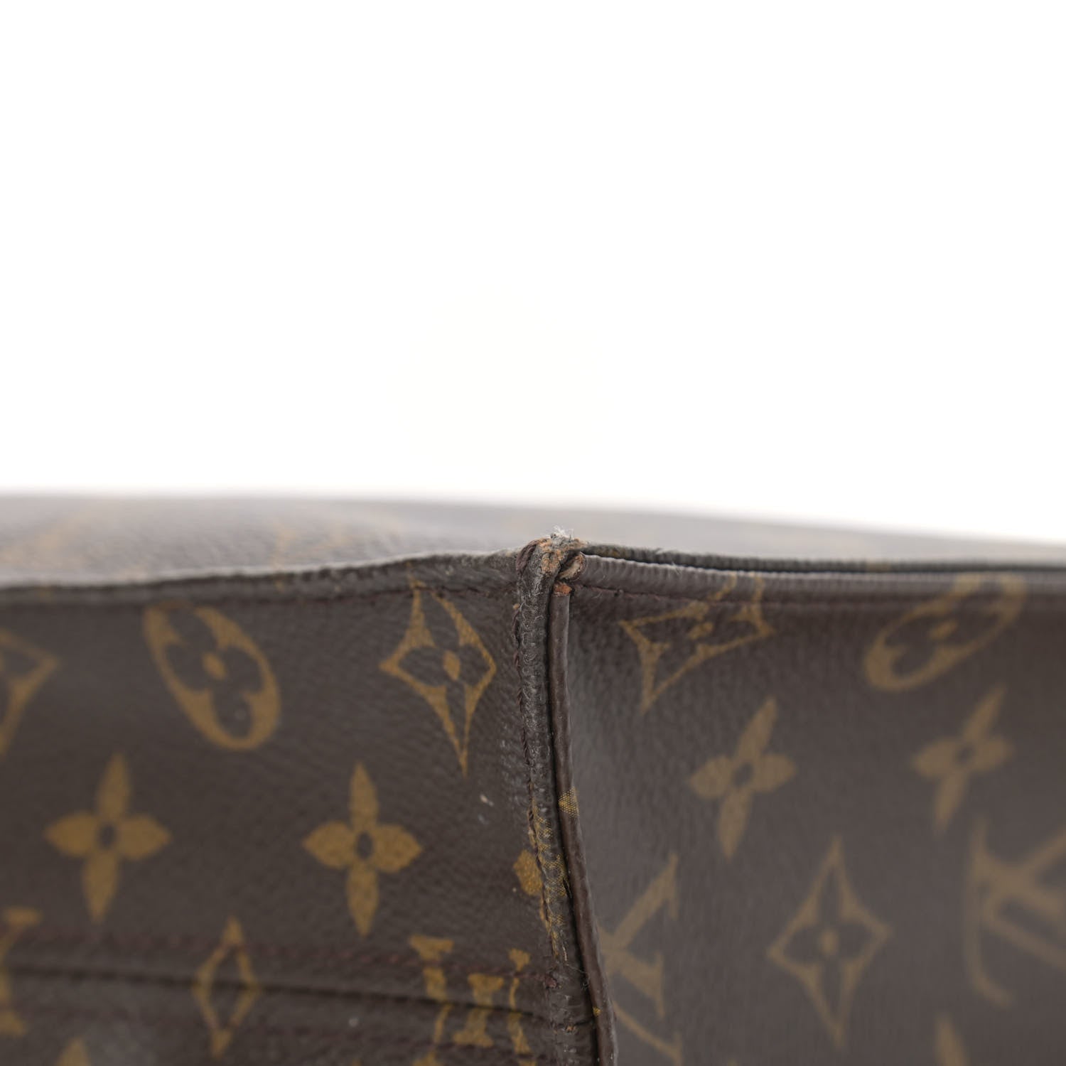 Louis Vuitton Monogram Sac Plat 11 of 14