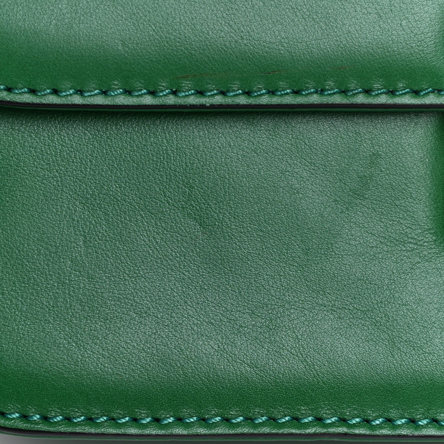 Vitello Medium Glam Lock Rockstud Flap Pop Green