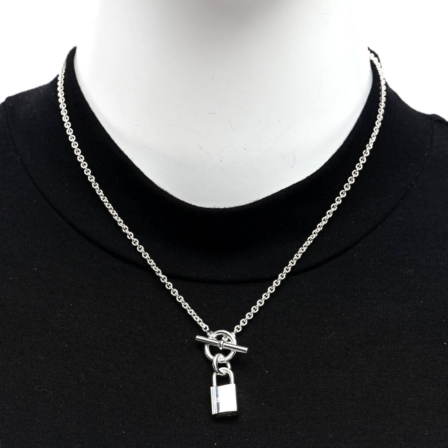 Sterling Silver Cadenas Kelly Lock Pendant Necklace