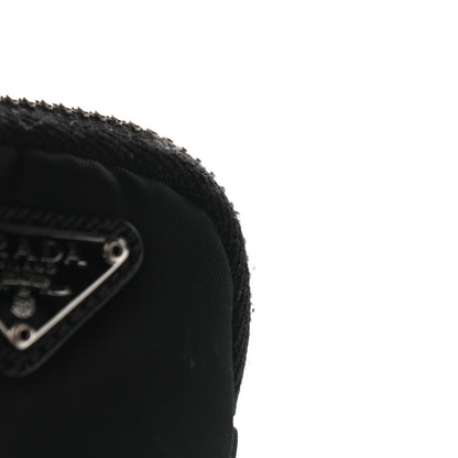 Prada Nylon Re-Edition 2005 Shoulder Bag Black 13 of 14