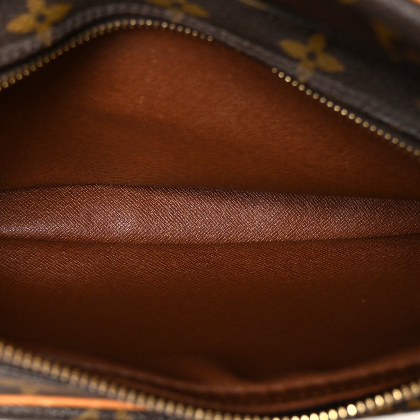 Monogram Nil 28